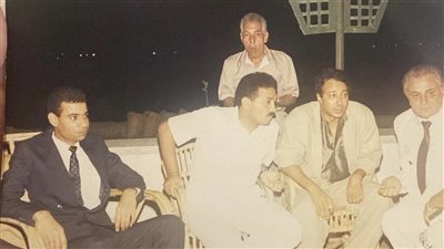 محمود البزاوي يحيي ذكرى رحيل صلاح السعدني بصورة من عقد قرانه