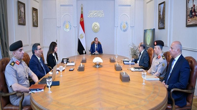  السيسي يتابع تطورات