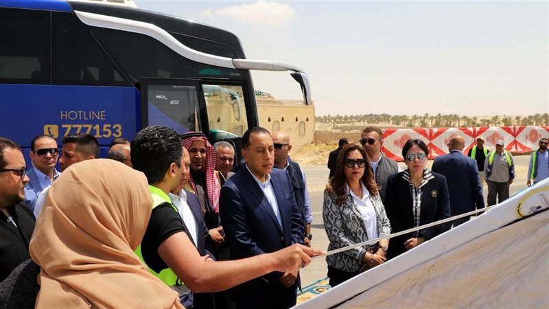 مدبولي يتابع موقف