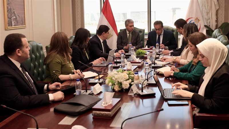 اجتماع وزيرا السياحة