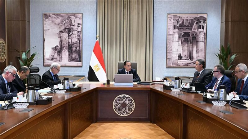 رئيس مجلس الوزراء