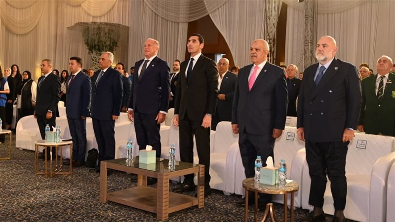 وزير الشباب والرياضة