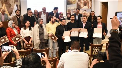 القومي للمسرح يعلن عن جوائز المسابقات المسرحية  (صور)