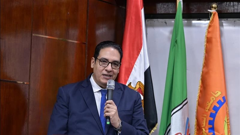رئيس جامعة القاهرة