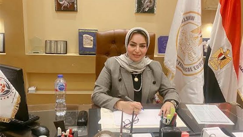 الدكتوره فاتن عزازي