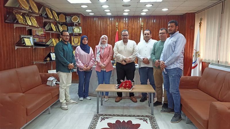 استقبال لجنة من قطاع