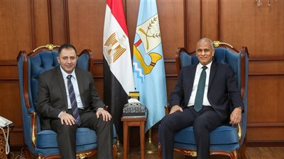 محافظ كفر الشيخ يستقبل نظيره لدمياط لبحث تعزيز التعاون وتبادل الخبرات التنموية