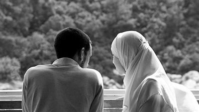 إمام مسجد السيدة نفيسة يفسر معنى المودة والرحمة في الزواج (فيديو)