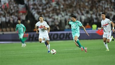  الدوري الممتاز، الزمالك وبيراميدز يتعادلان سلبيا في الشوط الأول بعد إلغاء هدف (صور)