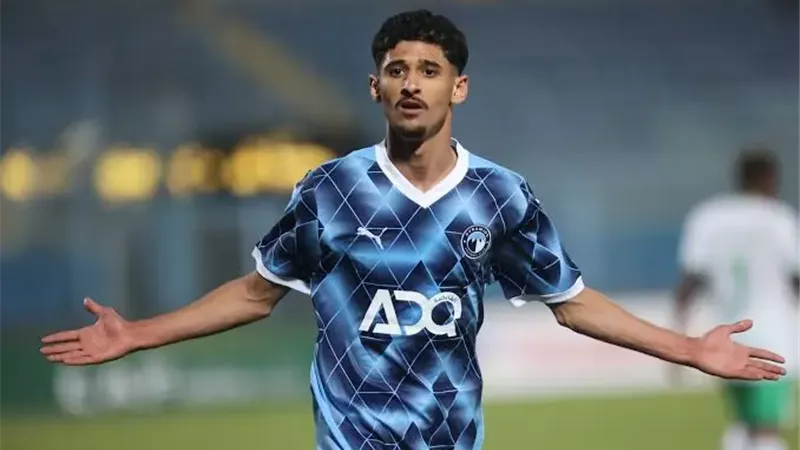 أحمد عاطف قطة لاعب
