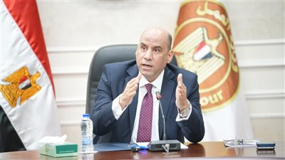 حسن رداد: تطوير التدريب وربطه بسوق العمل أولوية 