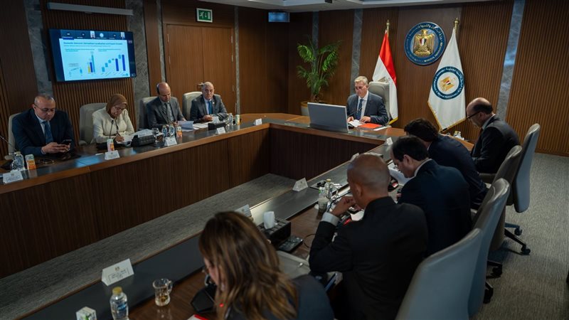 اجتماع وزير البترول،فيتو