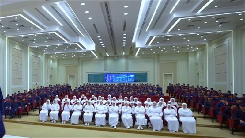 الإفراج عن 602 نزيل