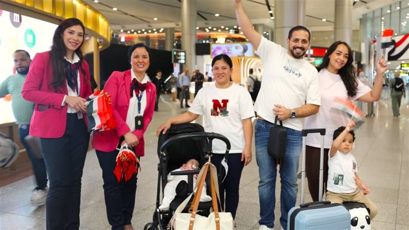 مطار القاهرة، فيتو