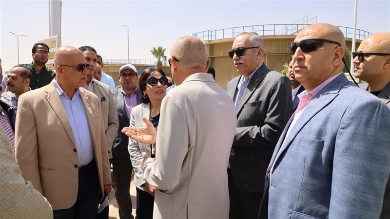 وزيرة الإسكان بمشروع