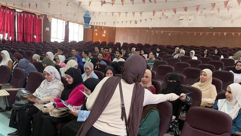 ندوة توعوية بكلية
