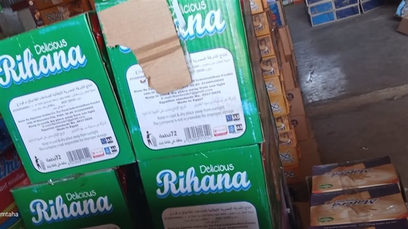 ضبط 3200 عبوة حلوى