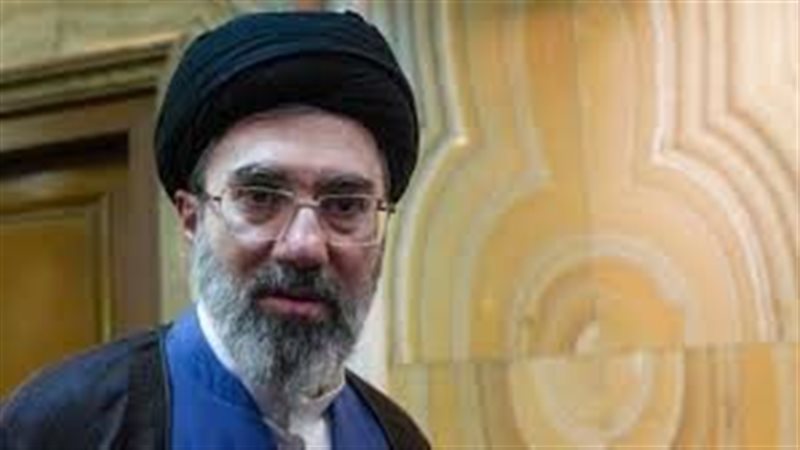 مجتبى خامنئي، فيتو