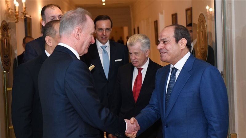 السيسي يستقبل مساعد