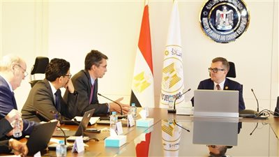 وزير التخطيط يبحث مع البنك الدولي جهود إعداد استراتيجية الاستثمار الأجنبي المباشر