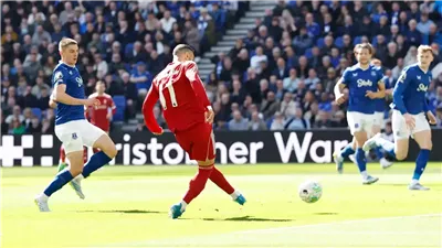 سلوت يعلن مفاجأة سعيدة بشأن محمد صلاح 