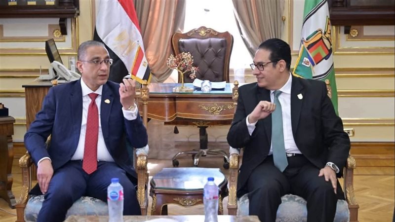 محافظ الجيزة ورئيس