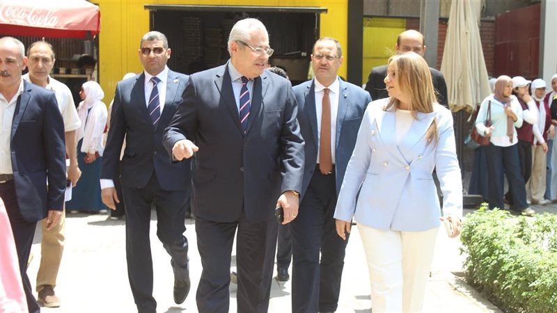 آداب عين شمس 