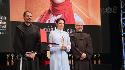خلال تكريمها بالكاثوليكي، ريهام عبد الغفور تهدي نجاحها لـ 