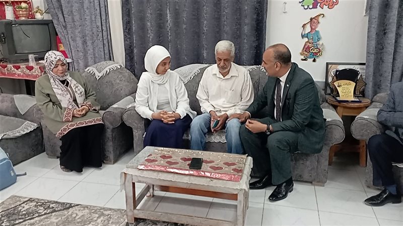 استقبال الطالبة صاحبة