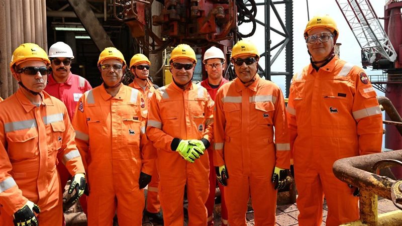  رئيس الوزراء يتفقد