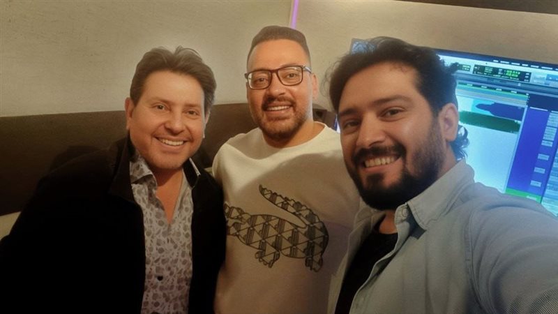هاني شاكر وزعيم،