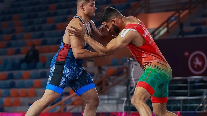 أبطال جامعة قناة