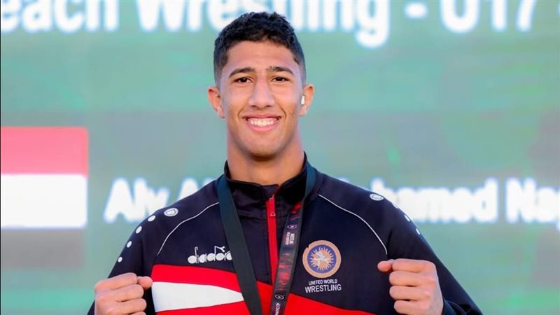 علي نجاح لاعب منتخب