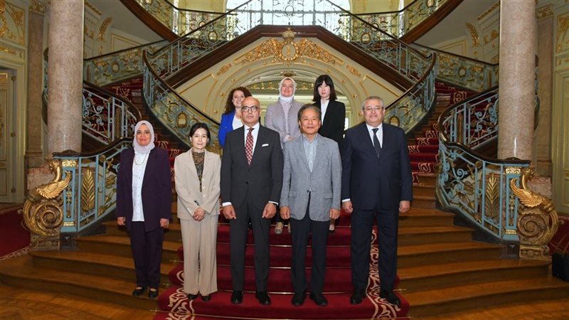جامعة عين شمس 