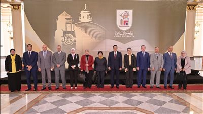 جامعة القاهرة تستقبل وفدا من هيئة الجودة بشأن منح الاعتماد لكلية التربية للطفولة