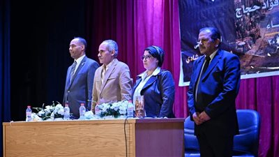 ملتقى أدباء القاهرة يحتفي بتراث العاصمة الأدبي في دورة فؤاد حجاج (صور)