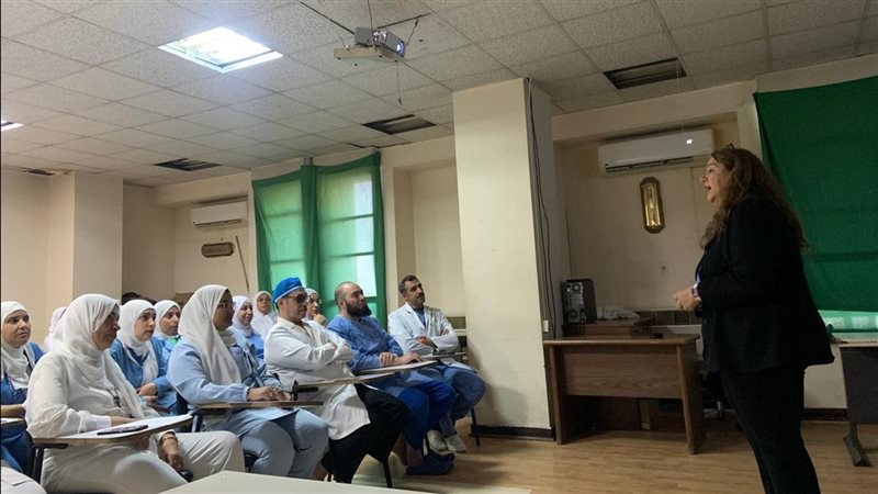خبيرة تطوير رعاية