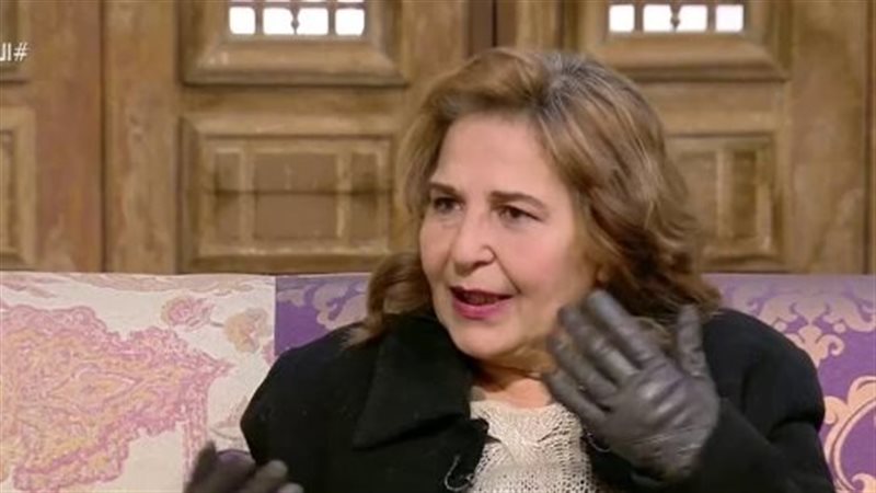 الفنانة حنان يوسف،