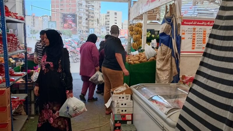 اقبال علي معارض المنصورة،