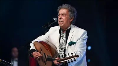 وفاة الموسيقار المغربي عبد الوهاب الدكالي عن عمر يناهز الـ 85 عاما