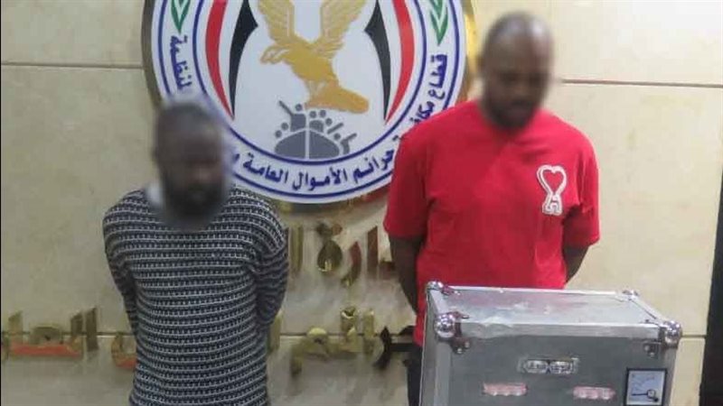 ضبط شخصين بتهمة النصب