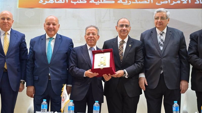 تكريم الدكتور حسام