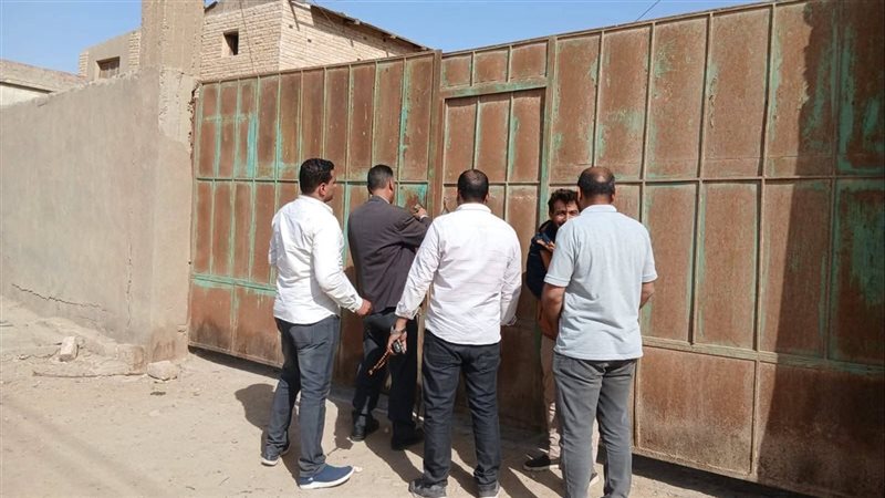 غلق مصنع مخالف في