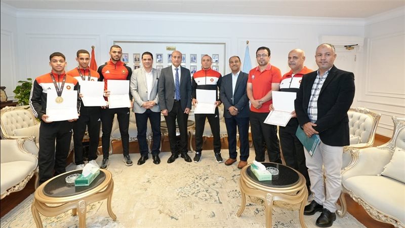 أبطال المشروع القومي