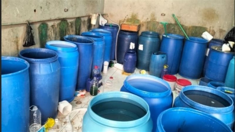 ضبط مصنعين منظفات