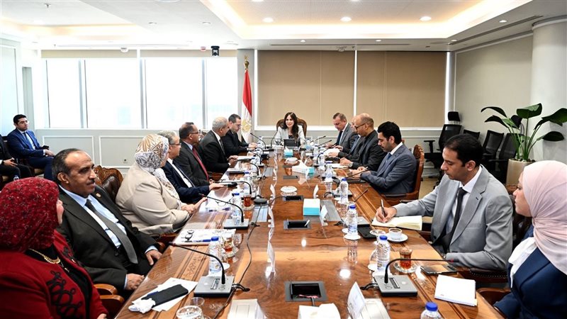 اجتماع وزيرة الإسكان