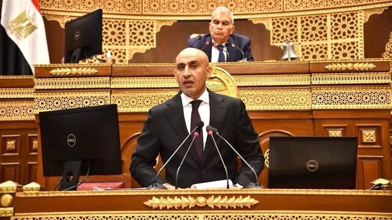 محمد عبد اللطيف وزير