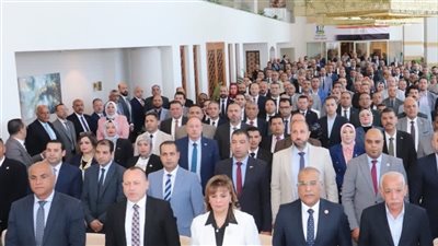 8 ملايين جنيه تكلفة إقامة 500 فرد، عمومية نقابة البترول في السخنة تثير الجدل