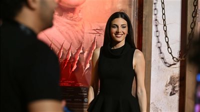 محمد دياب يشيد برزان جمال: موهوبة وشبه ملكات ديزني والحصان وقع عليها في كواليس أسد 