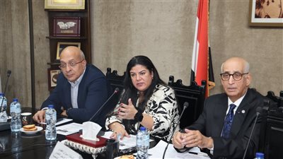 «تكنولوجيا رجال الأعمال» تناقش امتثال الشركات لقانون حماية البيانات الشخصية
